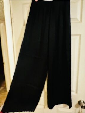 NWOT Black satin Wide Leg Palazzo Pants
